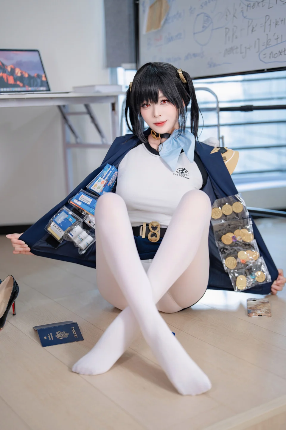 轩萧学姐 - No.083 索拉 [50P-158MB] tg@simisebaisi 【丝足阁】026.webp
